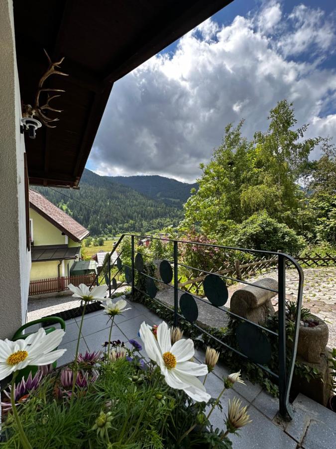 Апартаменти Haus Wagner Бад-Кляйнкірхгайм Екстер'єр фото